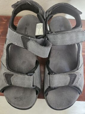 Adventuridge Adjustable Gray Mens Sandals with Cushioned Footbed